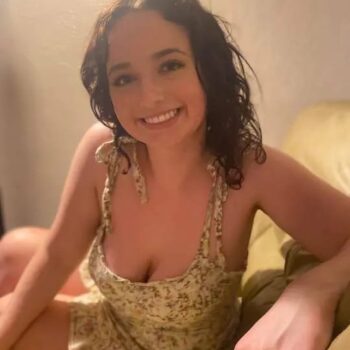Profil de Nelya, 30 ans, Escort Girl Suisse à Mies